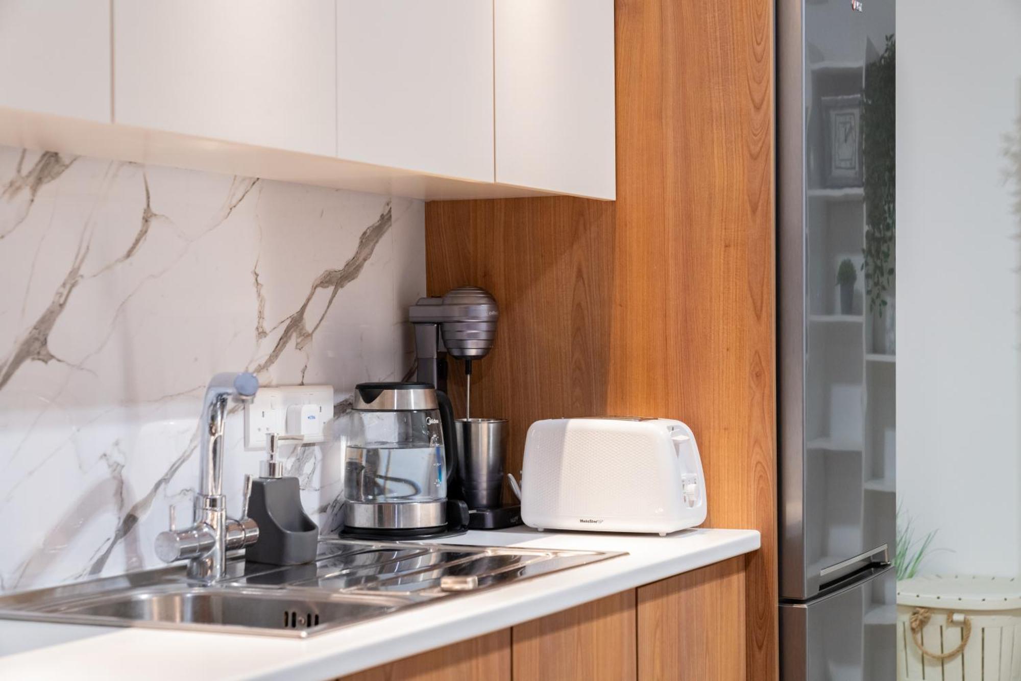 Earth Apartment Ларнака Екстериор снимка